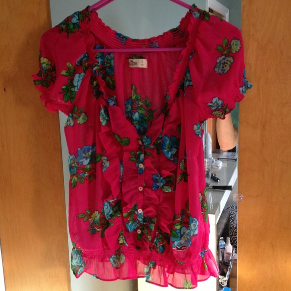 Sheer pink floral Hollister Blouse size Small