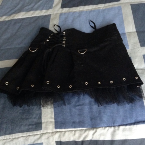 Gothis black skrit
