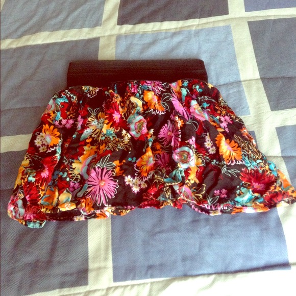 Floral skirt🌷🌸