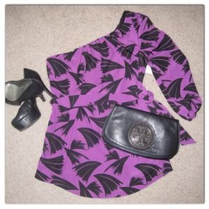 💥Reduced/New💥Guess Purple/Black Dress or Top