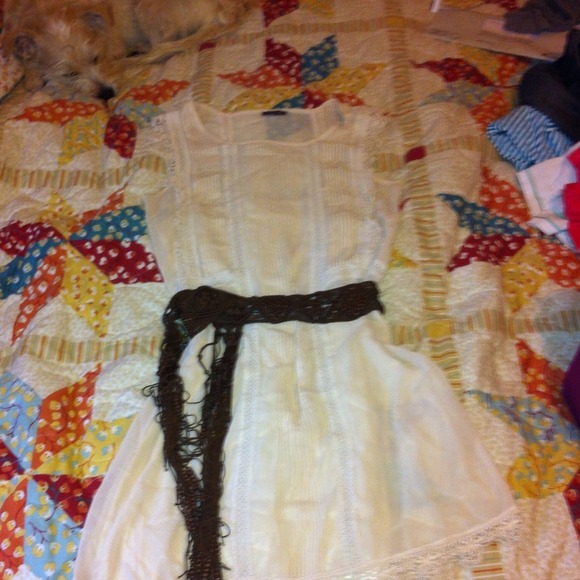 LACE DRESS