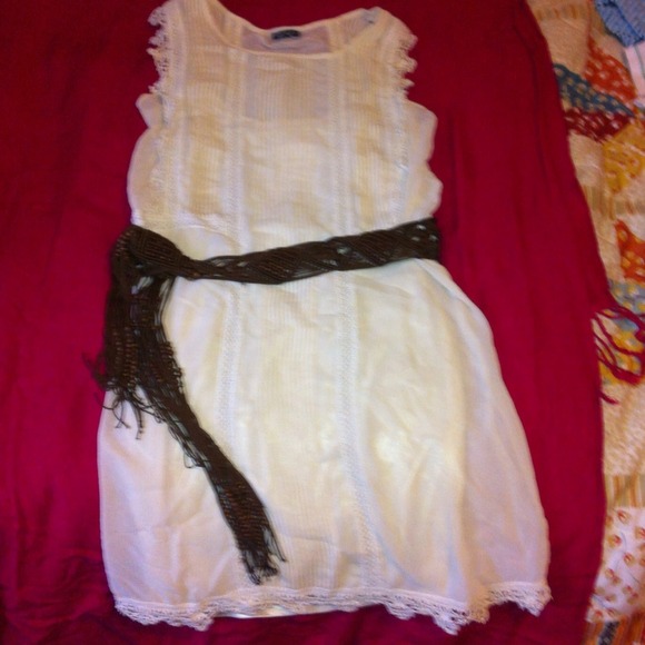 LACE DRESS - Picture 2 of 2