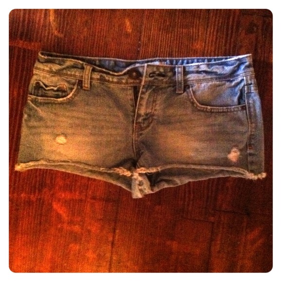 Jean Shorts - Picture 1 of 2