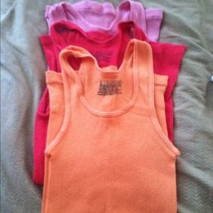 🚫Reserved🚫Bundle of tanks and lotion