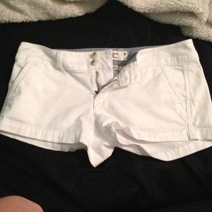 American Eagle White Shorts Size 0