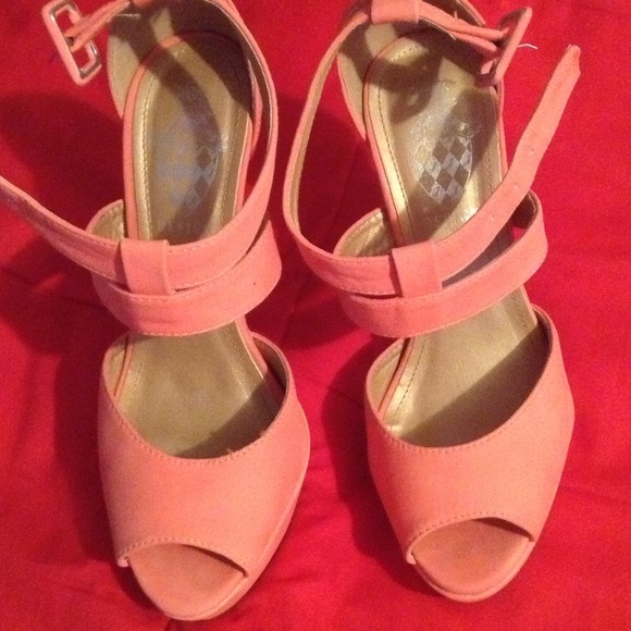 Soft pink