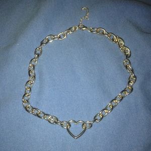 Heart link necklace