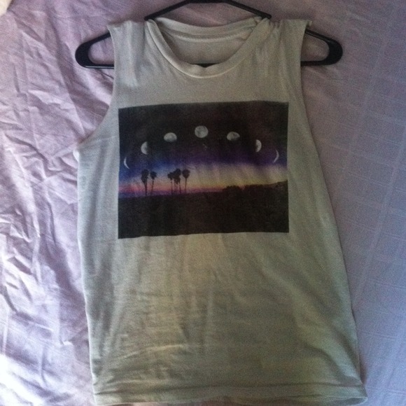 Brandy Melville Tops - RESERVED Brandy Melville moon phases tee