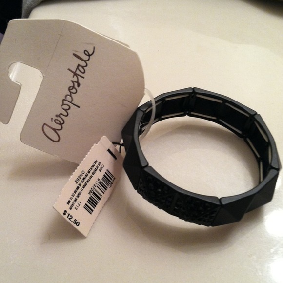 Black stretch bracelet ......SOLD IN A BUNDLE
