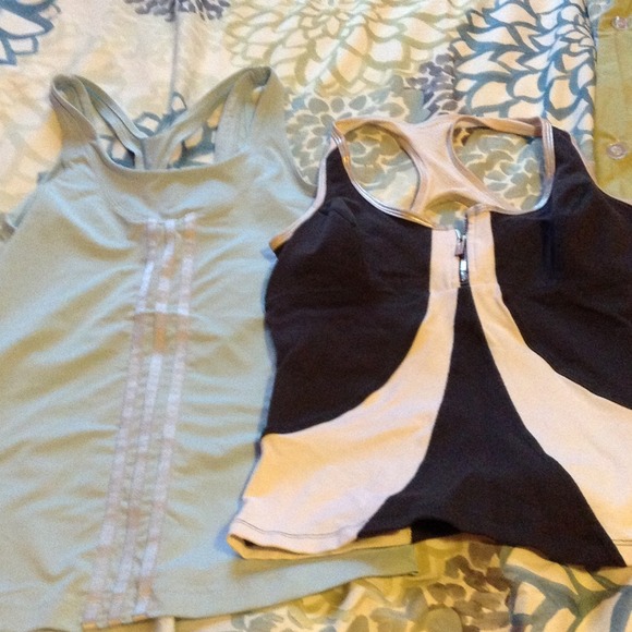 Super cute sports tops