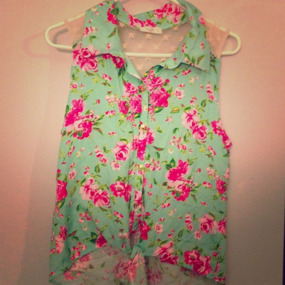Flower button up top