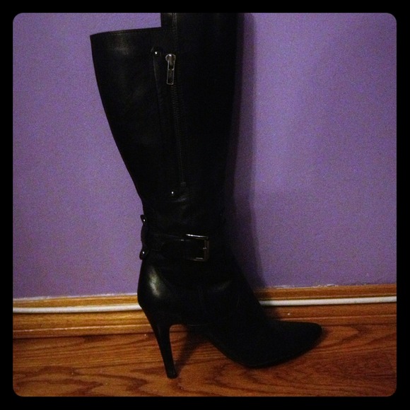 Reduced❤Nine West leather heeled boots❤