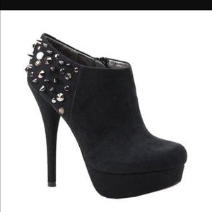 Luichiny "My Dreams" Spiked Booties