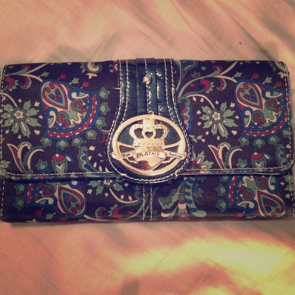 Kathy van Zeeland wallet