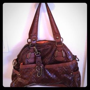 Jessica Simpson satchel