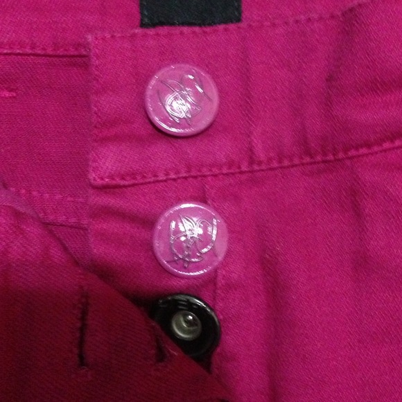 Super short mini from Europe hot pink. - Picture 3 of 3