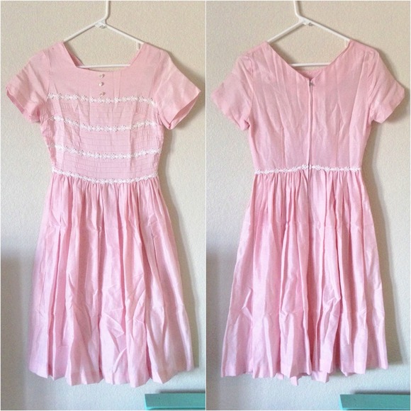 Vintage 1950s dress