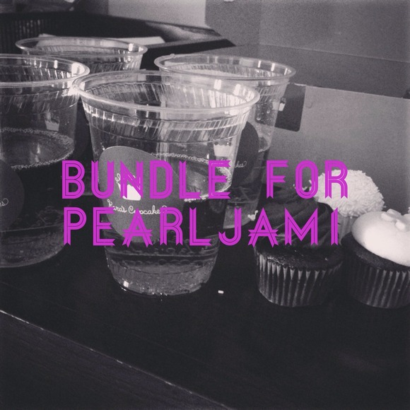 ⛔On hold🚫⛔Bundle for PearlJam1