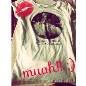 Marilyn Monroe tee