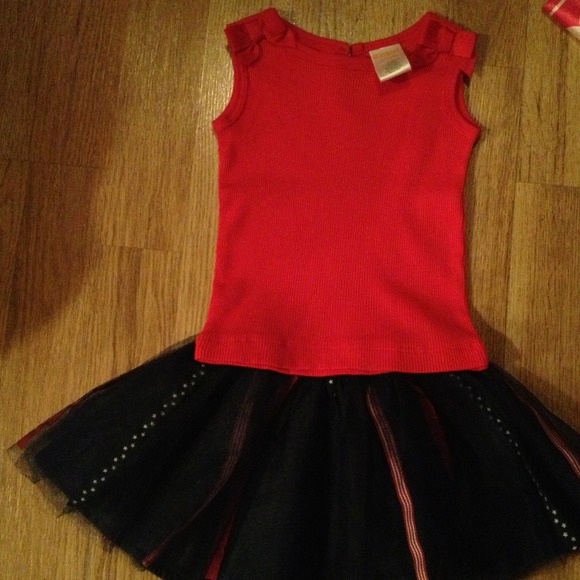 🚫Sold🚫tutu n shirt- red wht blue 3-6 mo Gymboree