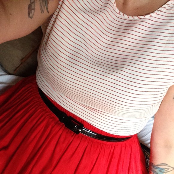 ⚡About Me⚡ - Picture 3 of 4