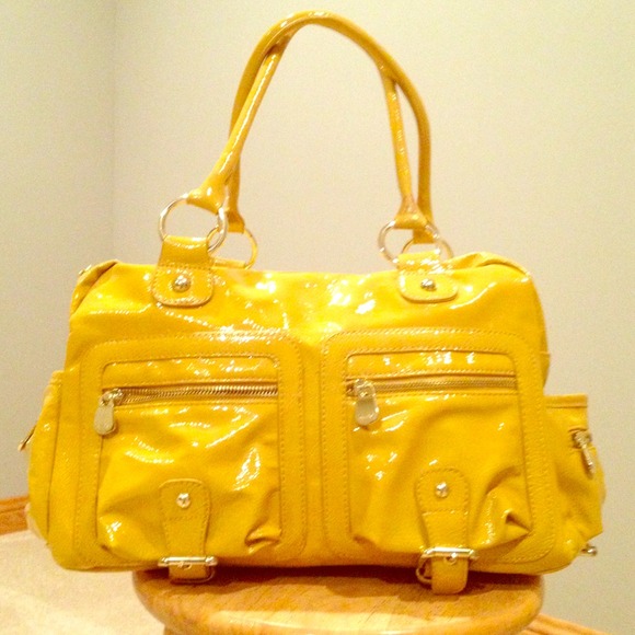 Aldo compartment purse