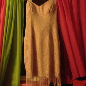 Cute flapper dress in pastel pink!