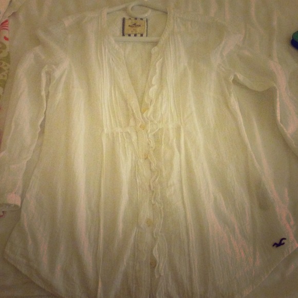 Hollister shirt!