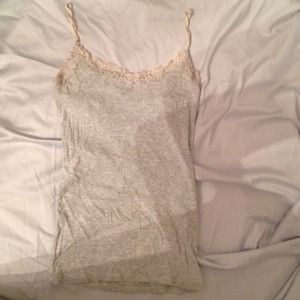 Hold-Light grey camis