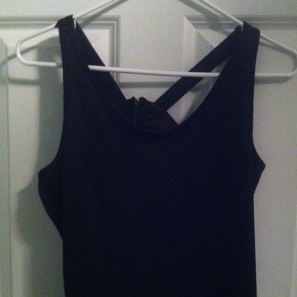 BCBGirls outlet dress- brand: lola - Picture 3 of 3