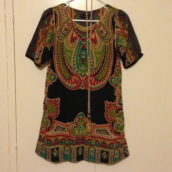 ❌SOLD❌ Forever 21 Graphic Shift Dress