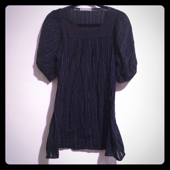 ❗Sale❗Navy Blue Top - Picture 1 of 3