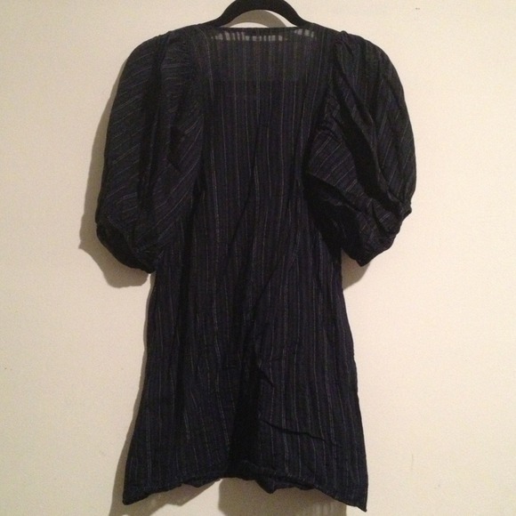 ❗Sale❗Navy Blue Top - Picture 3 of 3