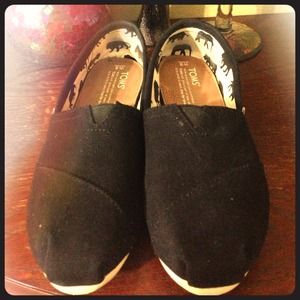 TOMS  -Black canvas-