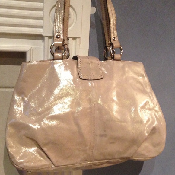 Coach Bag - Picture 3 of 4