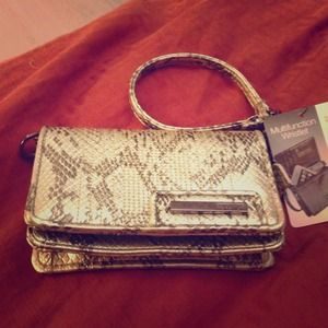Kenneth Cole Reaction Multifunction Wristlet