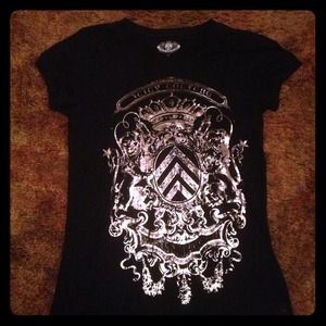 Black Juicy Tee 😎