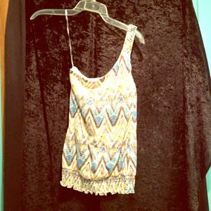 One strap cute top!