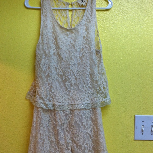 Beige Lace jumper