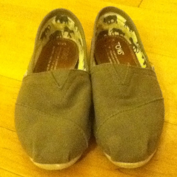 TOMS