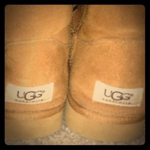 Tan UGG  Australia bailey button boots
