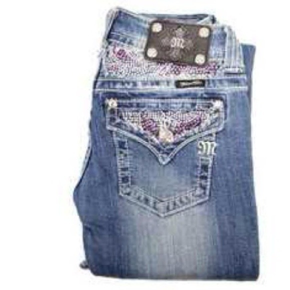 🚫SOLD🚫🚫🚫   Miss me jeans! Pink rhinestones! - Picture 2 of 3