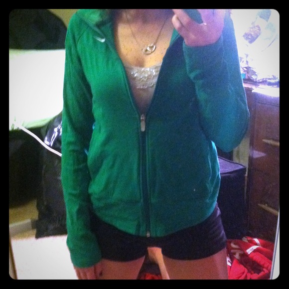 💚Medium lime green Nikes zip up sweater!!💚 - Picture 1 of 3