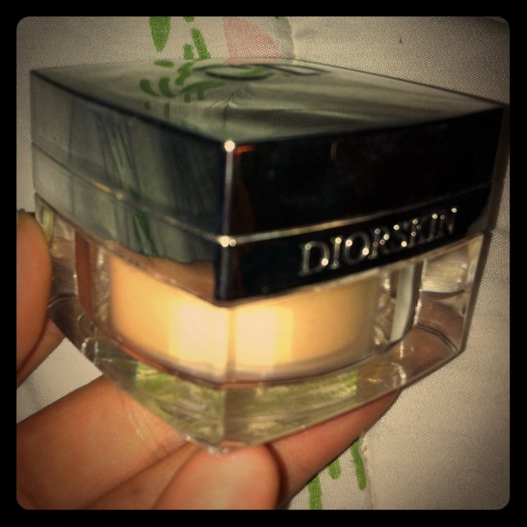 DiorSkin Nude Mineral Foundation