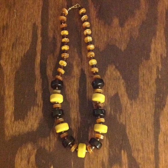 Brown statement necklace