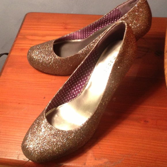 Madden Girl Multi Color Glitter Heels