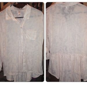 🔴Reserved for @Melissapollard 🔴Pink camo blouse