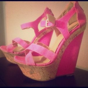 Pink wedges