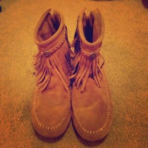 ❌❌SOLD❌❌NWOT Moccasin Booties / low boot