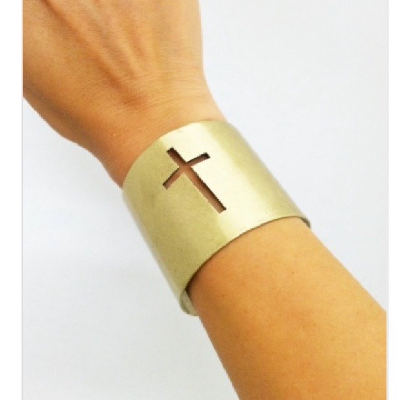 NEW CUTOUT CROSS WIDE CUFF BRACELET MATTE GOLD